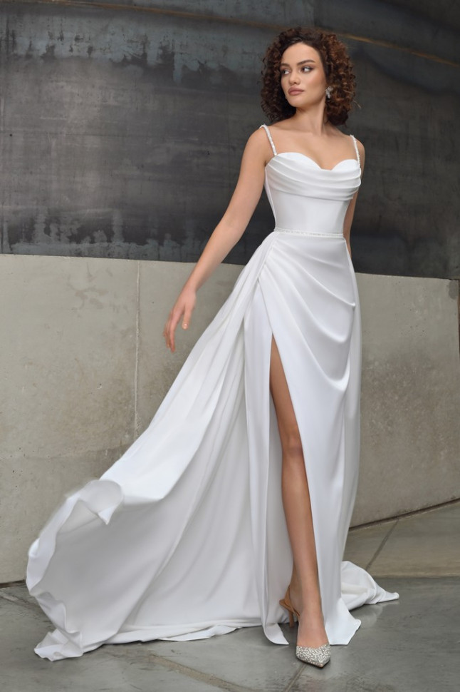 Свадебное платье на корсете